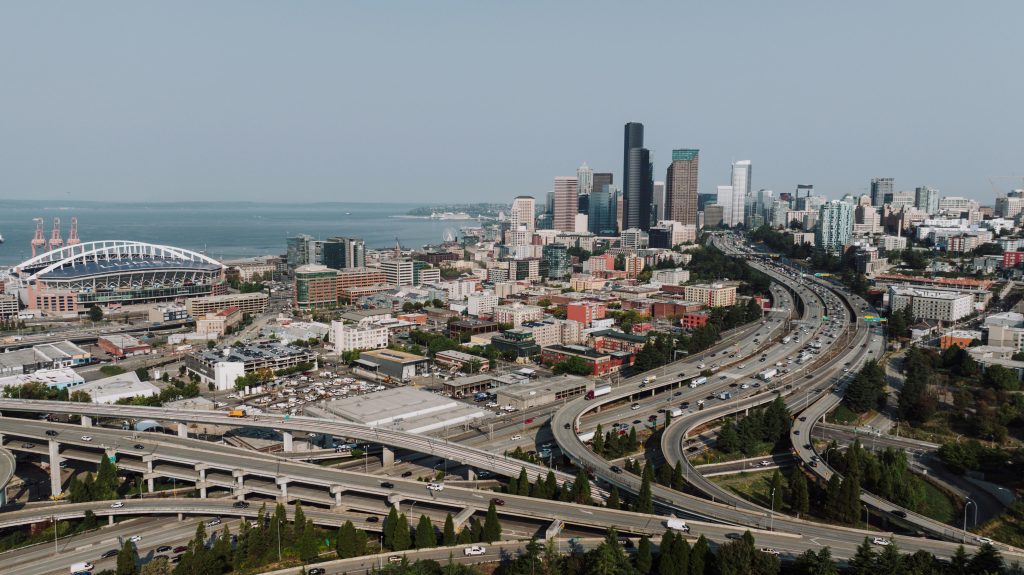 therapist in North Seattle Northgate location 98125 mental health counseling